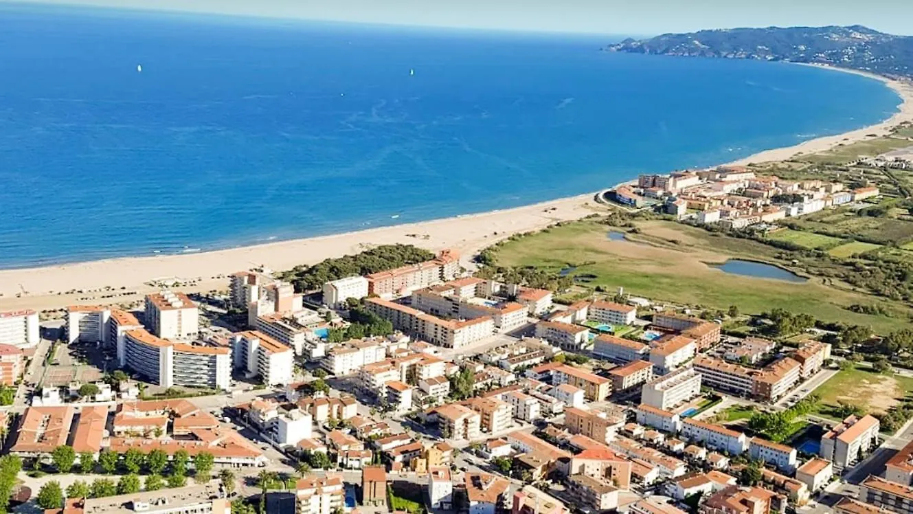 Illa Sistach Rentals: Casa Con Piscina Comunitaria L'Estartit Lägenhet